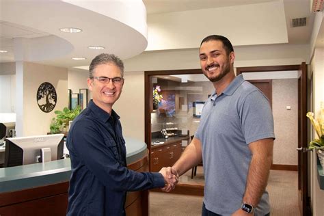 dr munoz dentist|Munoz Family & Cosmetic Dentistry .